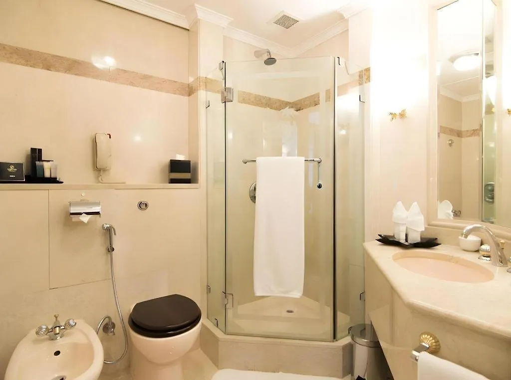 Knight Castle Hotel دبي
