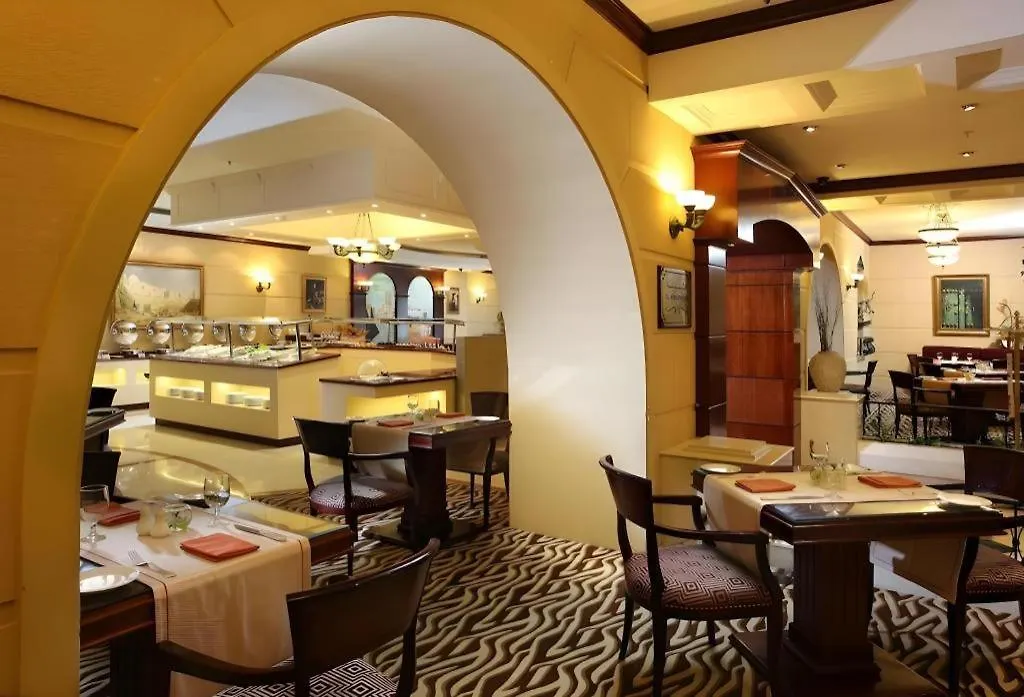 Knight Castle Hotel دبي