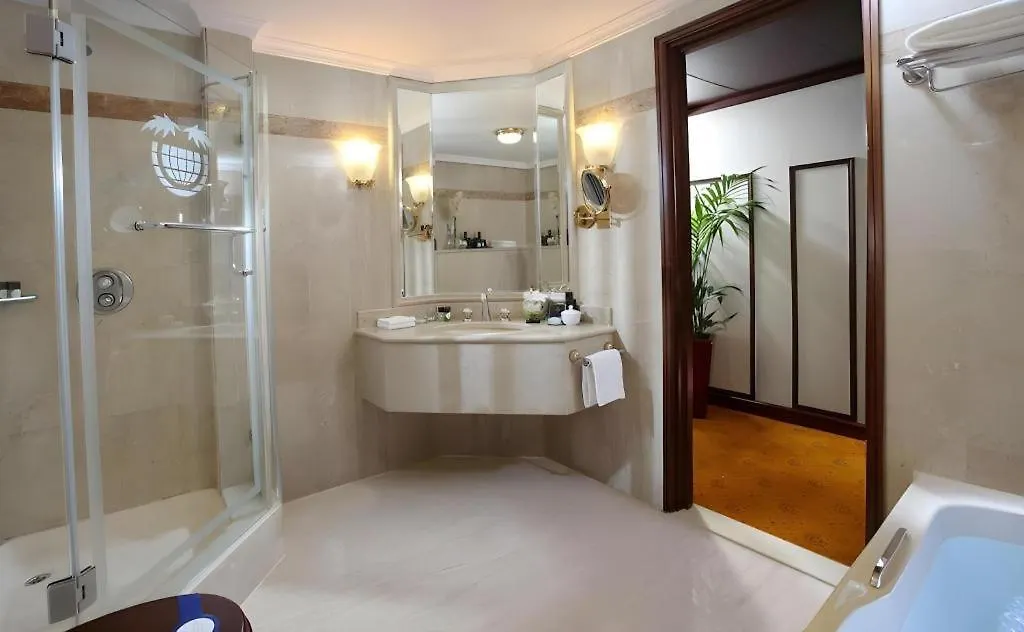 Knight Castle Hotel Dubai